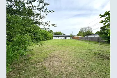 601 Carpenter Drive, Garland, TX 75040 - Photo 13
