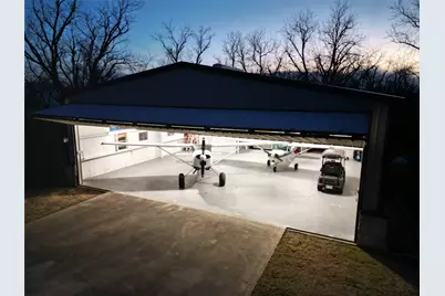 10015 Flight Plan Drive, Granbury, TX 76049 - Photo 39