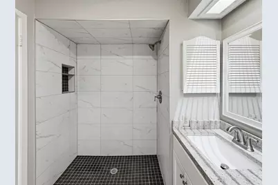 214 Samuel Boulevard #1 H, Coppell, TX 75019 - Photo 11