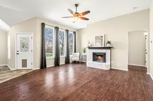 1817 Caddo Lake Dr, Allen, TX 75002 - Photo 9