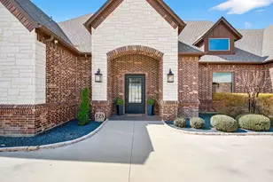 125 Signature Ct, Weatherford, TX 76087 - Photo 9