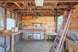 10112 Lavinder Ln, Crowley, TX 76036 - Photo 37