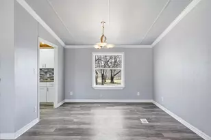 10112 Lavinder Ln, Crowley, TX 76036 - Photo 5