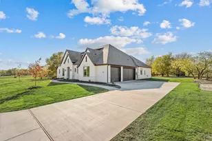 4005 Brown Bear Dr, Aledo, TX 76008 - Photo 3