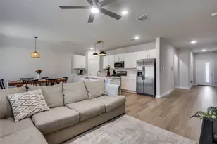 710 Tidal Dr, Princeton, TX 75071 - Photo 5