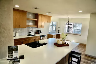 305 Bluebonnet Drive, Grapevine, TX 76051 - Photo 11