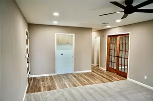 305 Bluebonnet Dr, Grapevine, TX 76051 - Photo 21