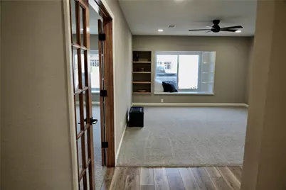 305 Bluebonnet Drive, Grapevine, TX 76051 - Photo 23