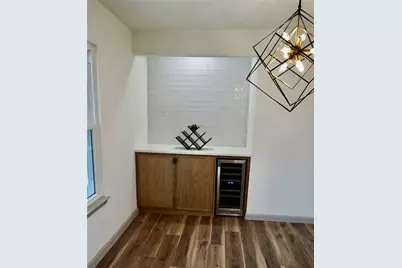 305 Bluebonnet Drive, Grapevine, TX 76051 - Photo 9