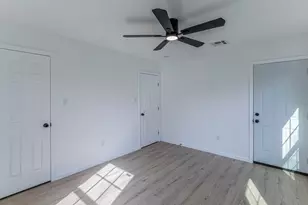 1026 La Clede St, Bellmead, TX 76705 - Photo 15