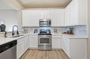 2522 Durango Ridge Dr, Bedford, TX 76021 - Photo 7