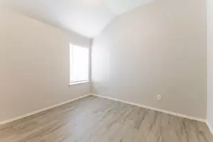 2049 Hollow Creek Dr, Dallas, TX 75253 - Photo 17