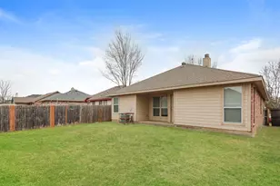 2049 Hollow Creek Dr, Dallas, TX 75253 - Photo 21