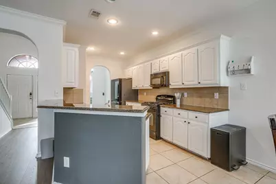 14301 Polo Ranch Street, Fort Worth, TX 76052 - Photo 11