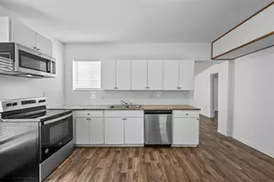 708 W Day St, Denison, TX 75020 - Photo 5