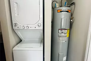 9837 Walnut St, Dallas, TX 75243 - Photo 33