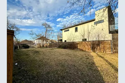 2023 Dennison Street, Dallas, TX 75212 - Photo 3