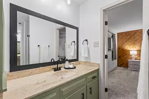 400 Meadow View Dr, Cleburne, TX 76033 - Photo 21