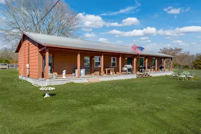 1900 County Road 33900, Powderly, TX 75473 - Photo 7