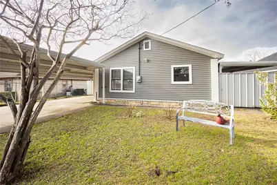 502 E Tyler Street, Ennis, TX 75119 - Photo 3