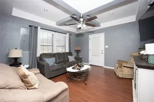 502 E Tyler St, Ennis, TX 75119 - Photo 5