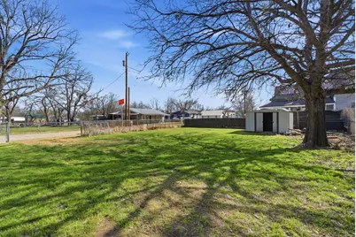 116 E Lipan Drive, Lipan, TX 76462 - Photo 23