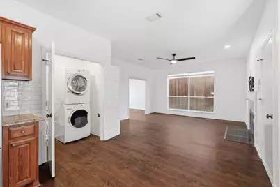 836 Lakeview Circle, Coppell, TX 75019 - Photo 13