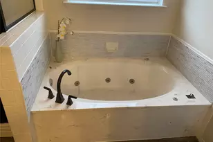 4718 Parkhaven Dr, Garland, TX 75043 - Photo 15