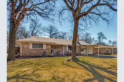 502 Martin Lane, Euless, TX 76040 - Photo 1