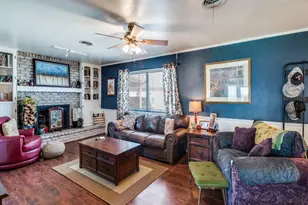 502 Martin Ln, Euless, TX 76040 - Photo 7