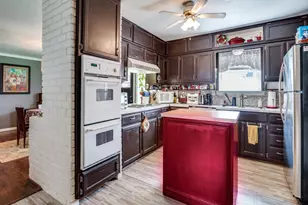 502 Martin Ln, Euless, TX 76040 - Photo 15