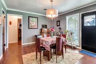 502 Martin Ln, Euless, TX 76040 - Photo 11