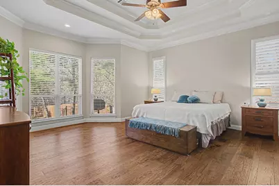 953 Spring Creek Drive, Grapevine, TX 76051 - Photo 15