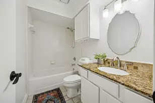 2000 Espinosa Dr, Carrollton, TX 75010 - Photo 21