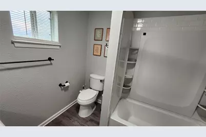 417 Wood Street, Sanger, TX 76266 - Photo 17