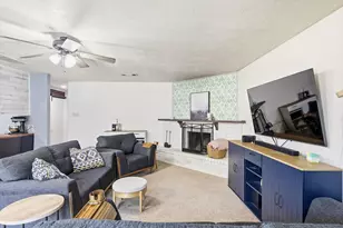 6809 Newcastle Pl, North Richland Hills, TX 76182 - Photo 11