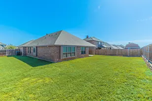 1901 Maplewood Dr, Glenn Heights, TX 75154 - Photo 23