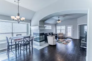 1901 Maplewood Dr, Glenn Heights, TX 75154 - Photo 7