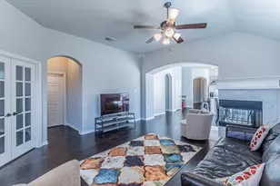 1901 Maplewood Dr, Glenn Heights, TX 75154 - Photo 11