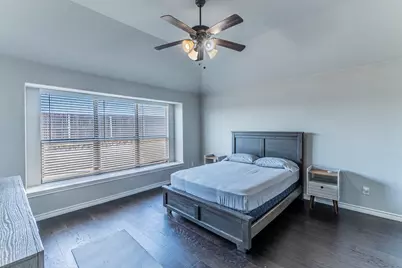 1901 Maplewood Drive, Glenn Heights, TX 75154 - Photo 13