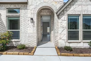2204 Redding Dr, Mansfield, TX 76084 - Photo 3