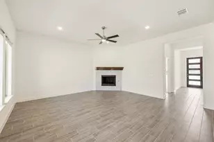 2204 Redding Dr, Mansfield, TX 76084 - Photo 9