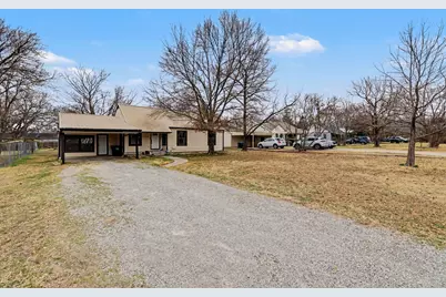 1113 Commerce Drive, Greenville, TX 75401 - Photo 3