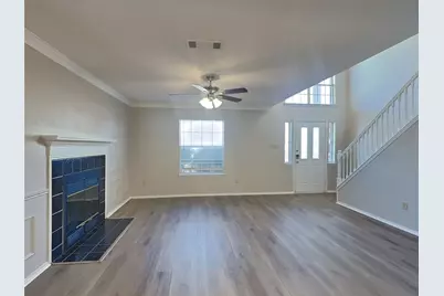 1110 Orangewood Lane, Arlington, TX 76001 - Photo 3