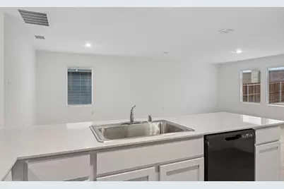 1616 Poptic Lane, McKinney, TX 75071 - Photo 9