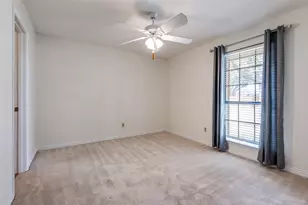 2521 Nature Bend Ln, Carrollton, TX 75006 - Photo 17