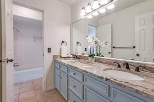 2521 Nature Bend Ln, Carrollton, TX 75006 - Photo 19