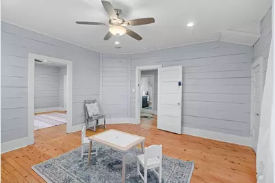 915 N Center Street, Bonham, TX 75418 - Photo 19