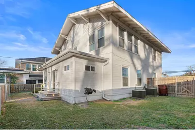 915 N Center Street, Bonham, TX 75418 - Photo 27