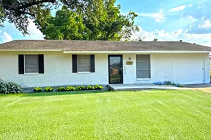 4318 Pineridge Dr, Garland, TX 75042 - Photo 1